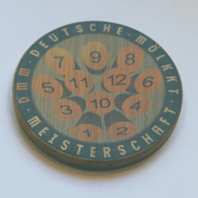 1 Holzuntersetzer (Ø = 100 mm)  3,50 €